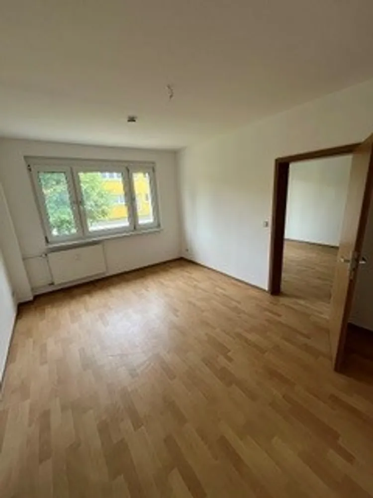 2 Zimmer Wohnung mit 49 m² in Gera – Bild 6