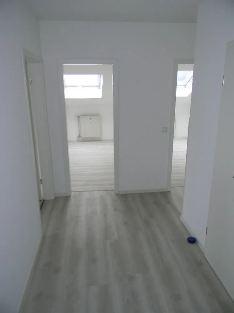 3 Zimmer Wohnung mit 76 m² in Siegen – Bild 2