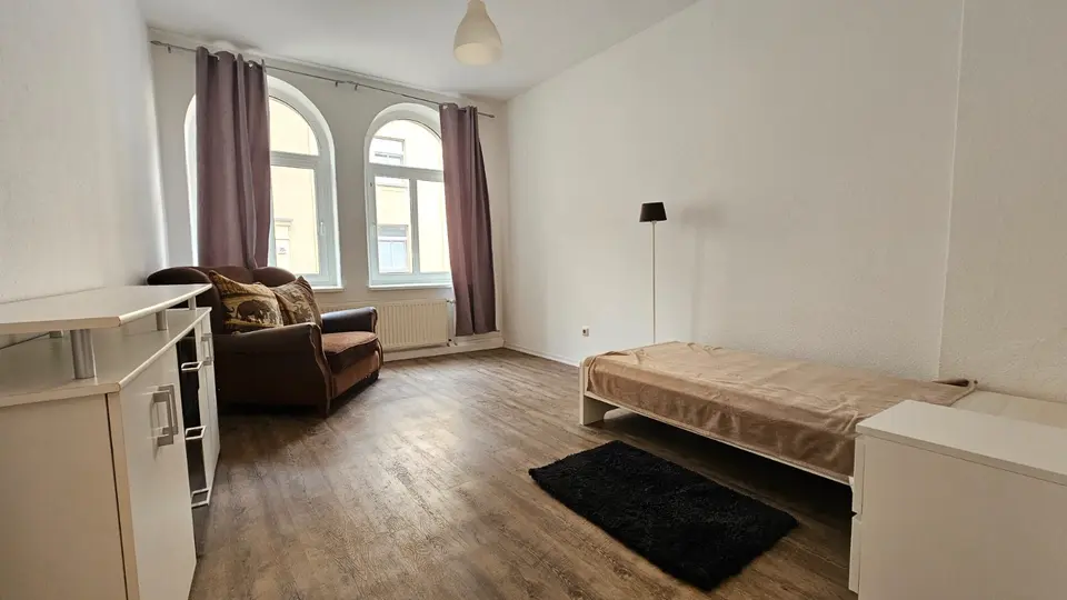 4 Zimmer Wohnung mit 72 m² in Magdeburg – Bild 1