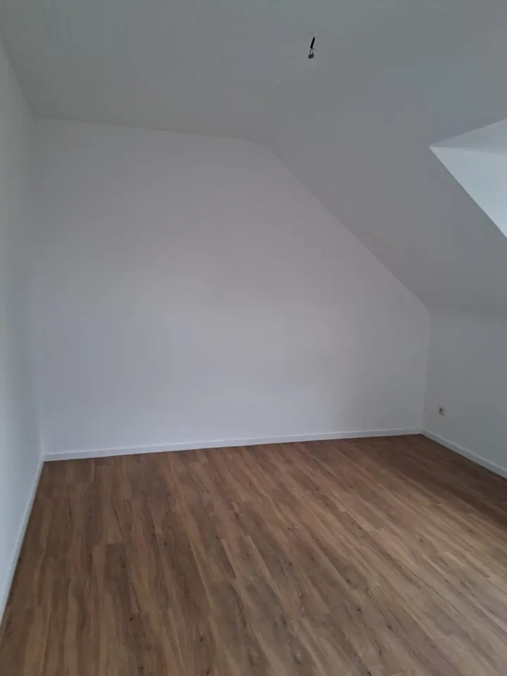 3 Zimmer Wohnung mit 86 m² in Mönchengladbach – Bild 2