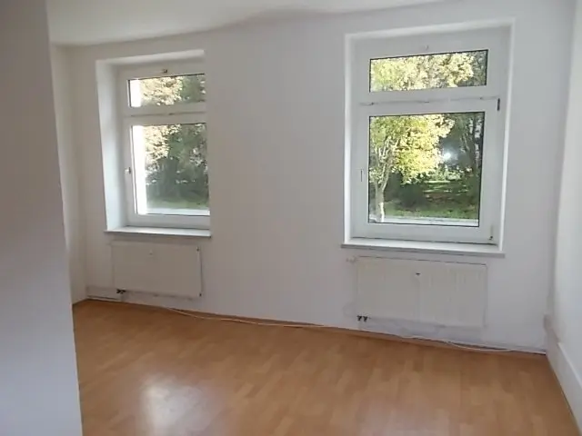 5 Zimmer Wohnung mit 135 m² in Limbach-Oberfrohna – Bild 1