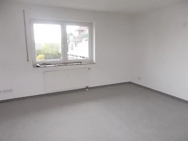 5 Zimmer Wohnung mit 135 m² in Limbach-Oberfrohna – Bild 9
