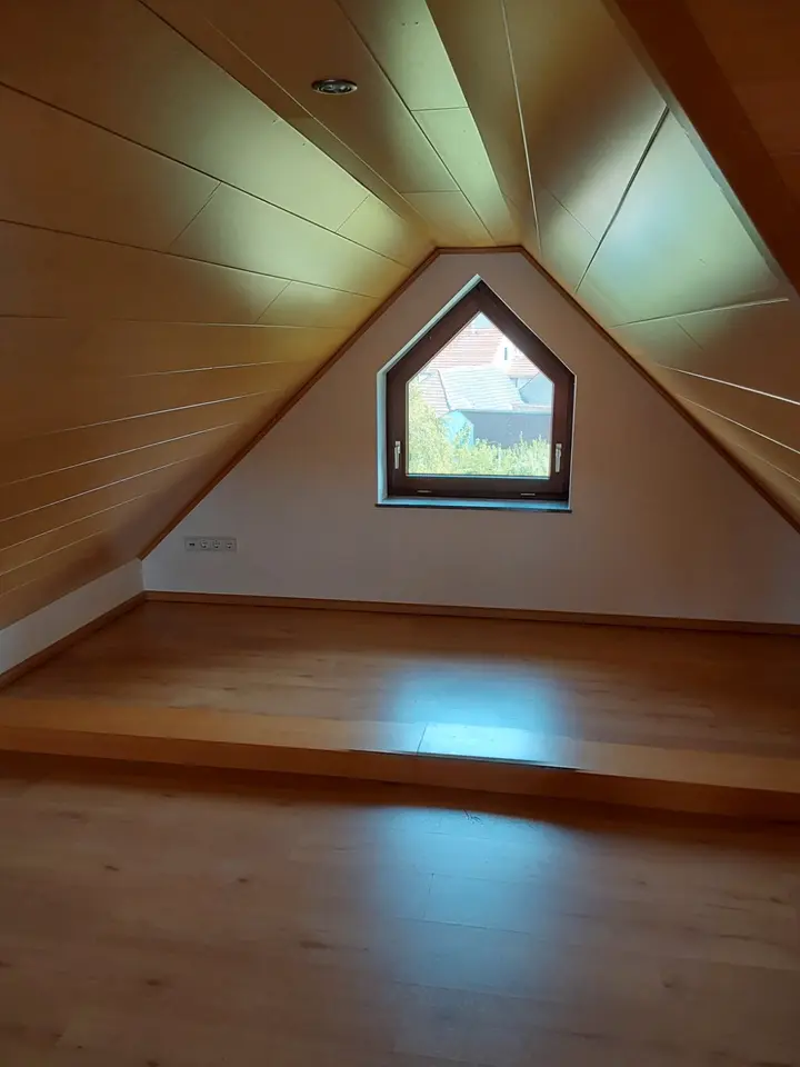 4 Zimmer Wohnung mit 118 m² in Michelstadt – Bild 8
