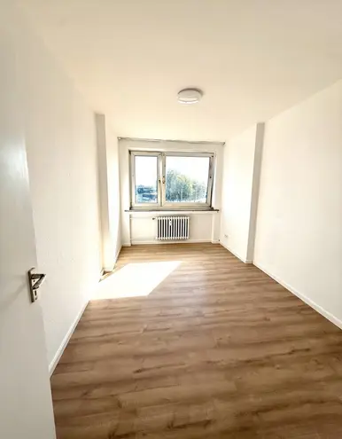 4 Zimmer Wohnung mit 77 m² in Krefeld – Bild 4