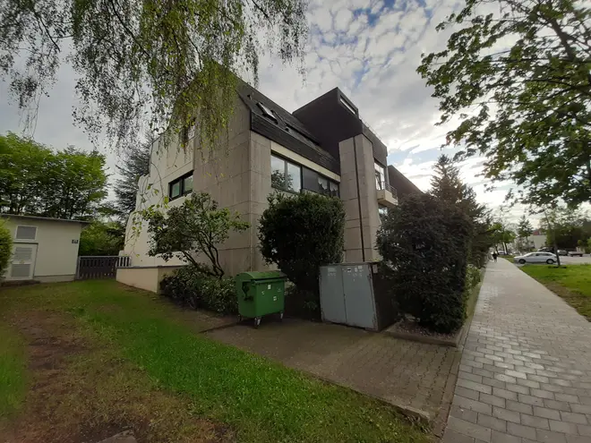 4 Zimmer Wohnung mit 147 m² in Regensburg – Bild 2
