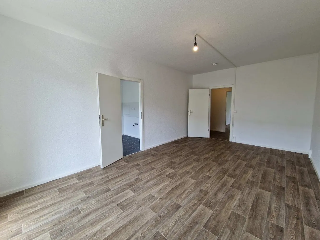3 Zimmer Wohnung mit 70 m² in Leipzig – Bild 2