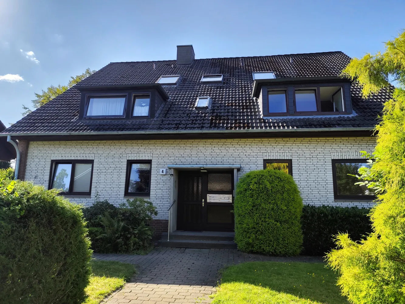 2 Zimmer Wohnung mit 70 m² in Hamburg – Bild 1