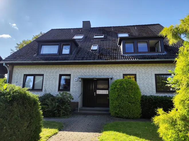 2 Zimmer Wohnung mit 70 m² in Hamburg – Bild 1