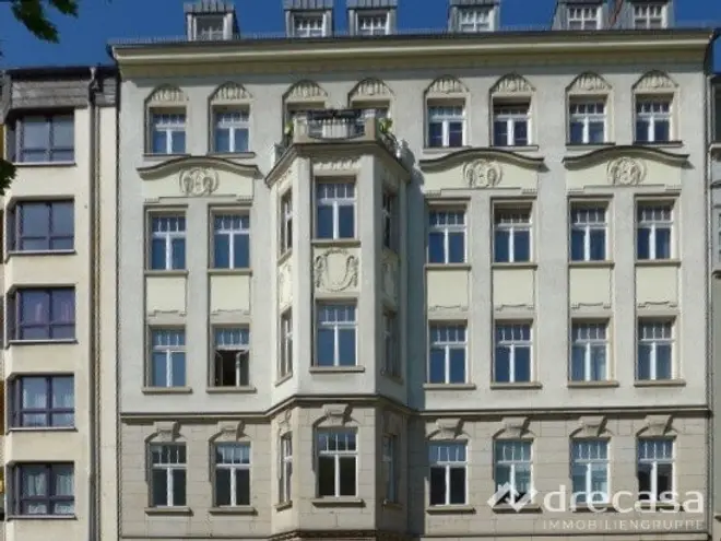 4 Zimmer Wohnung mit 128 m² in Dresden – Bild 1