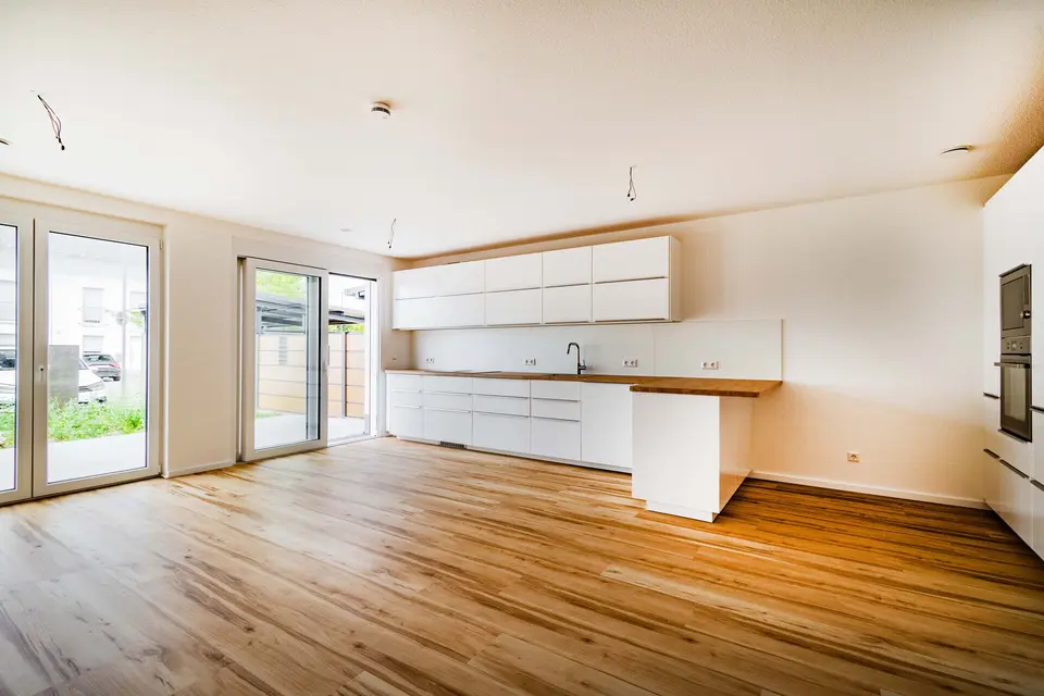 5 Zimmer Haus mit 120 m² in Freiburg im Breisgau – Bild 2