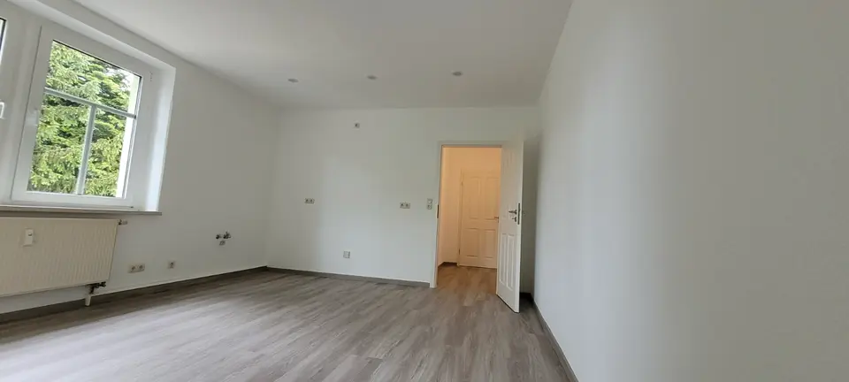 3 Zimmer Wohnung mit 101 m² in Löbau – Bild 2