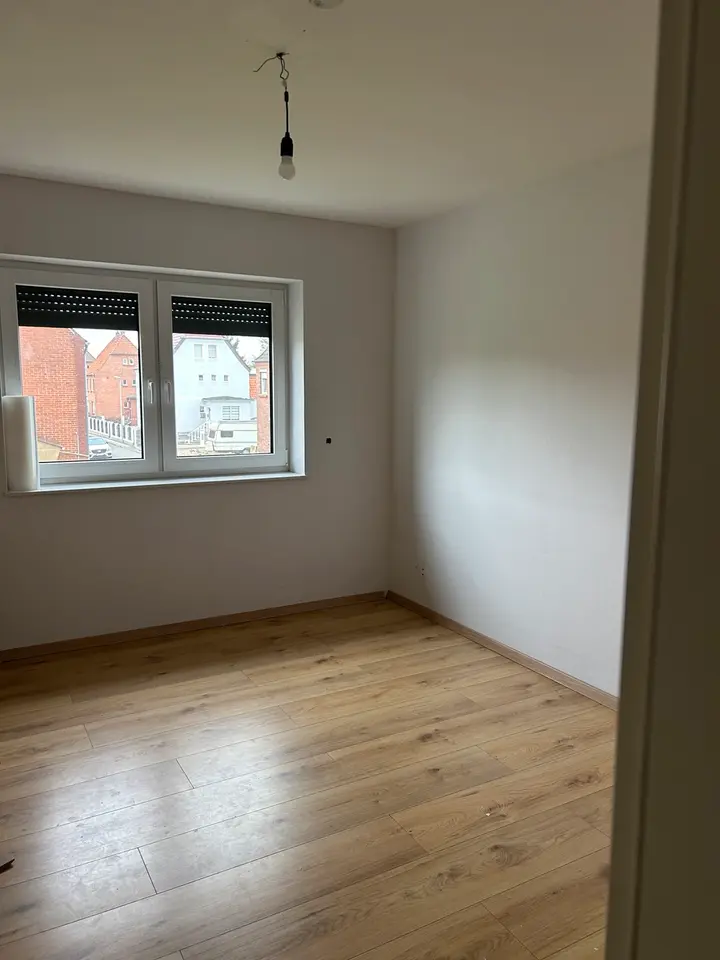 6 Zimmer Wohnung mit 120 m² in Peine – Bild 2