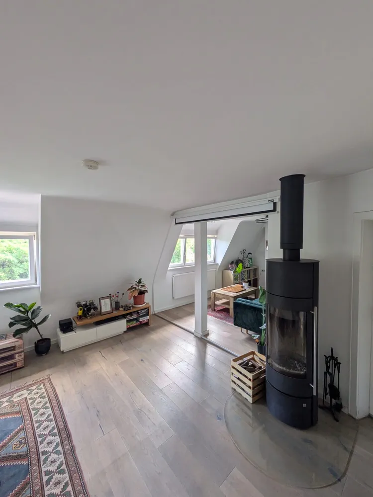 4 Zimmer Wohnung mit 123 m² in Stuttgart – Bild 4