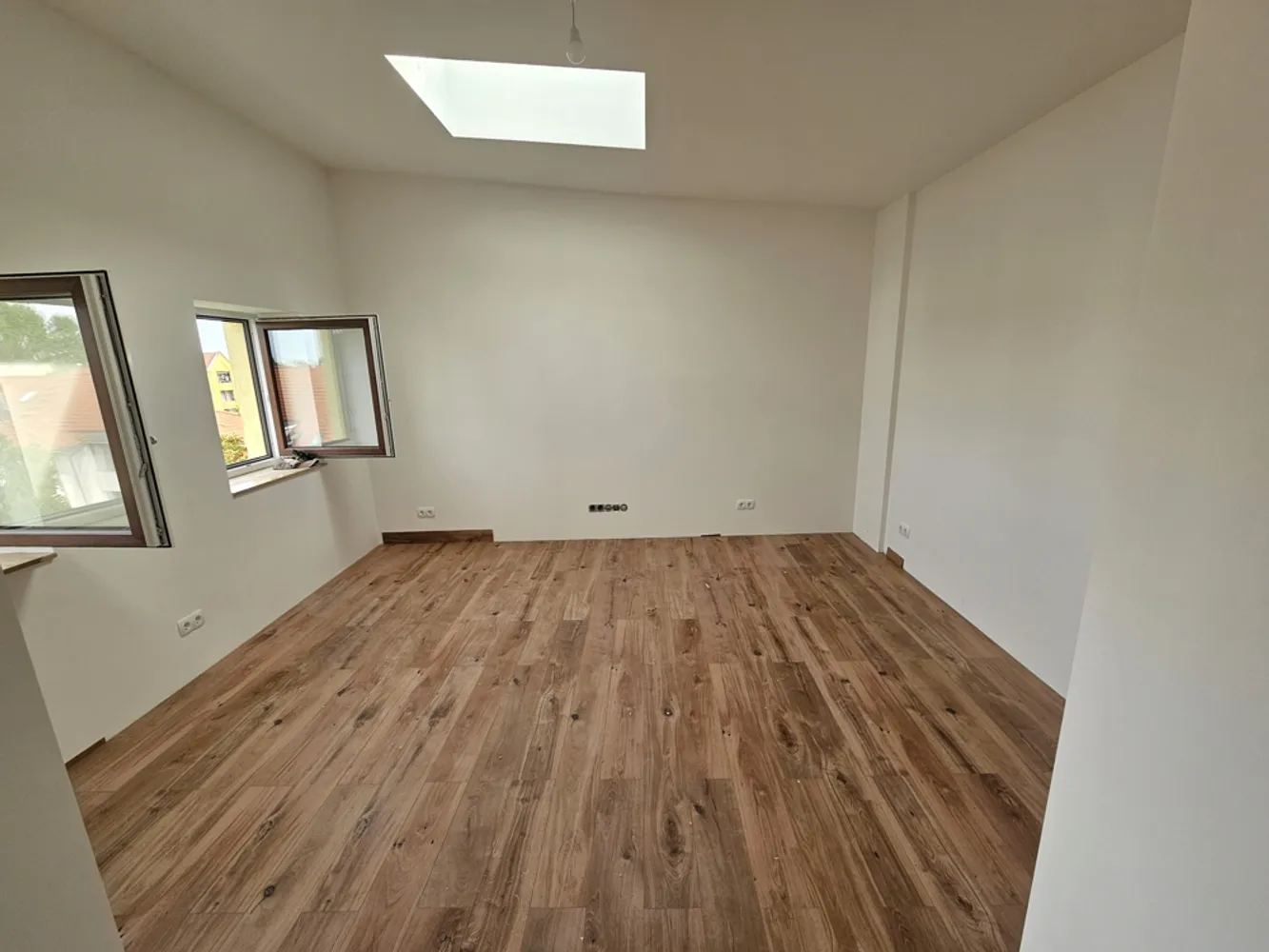 3 Zimmer Wohnung mit 92 m² in Magdeburg – Bild 2