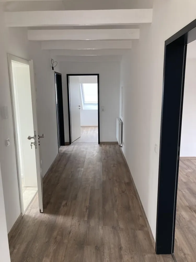 3 Zimmer Wohnung mit 90 m² in Detmold – Bild 4