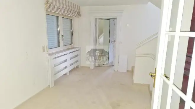 5 Zimmer Haus mit 213 m² in Baden-Baden – Bild 5