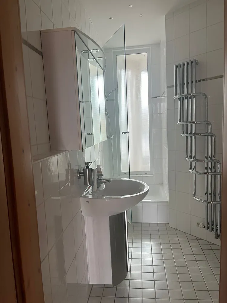 4 Zimmer Wohnung mit 100 m² in Bielefeld – Bild 2