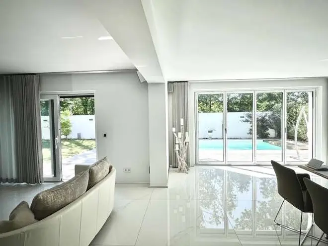 5 Zimmer Haus mit 290 m² in Karlsruhe – Bild 4
