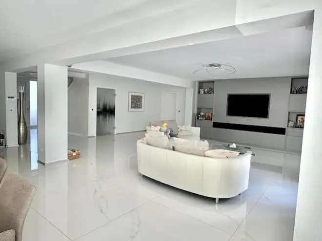 5 Zimmer Haus mit 290 m² in Karlsruhe – Bild 7