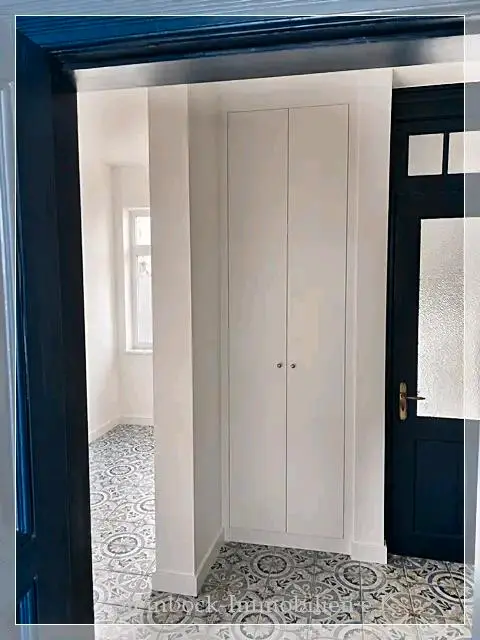 2 Zimmer Wohnung mit 92 m² in Kiel – Bild 9