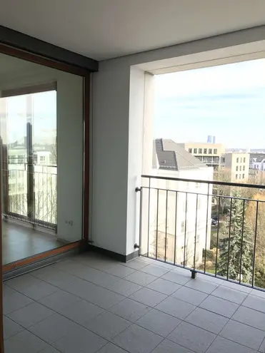 4 Zimmer Wohnung mit 151 m² in Frankfurt am Main – Bild 4