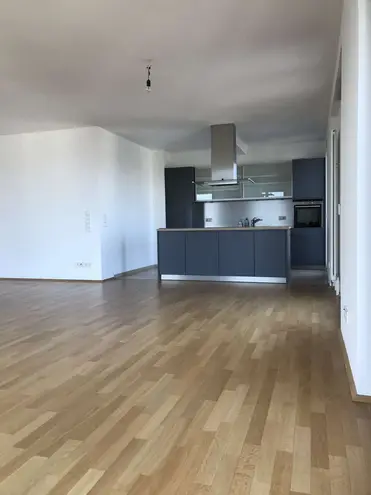 4 Zimmer Wohnung mit 151 m² in Frankfurt am Main – Bild 6