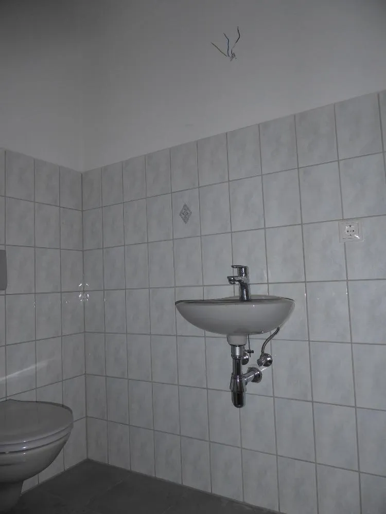 2 Zimmer Wohnung mit 63 m² in Plauen – Bild 4