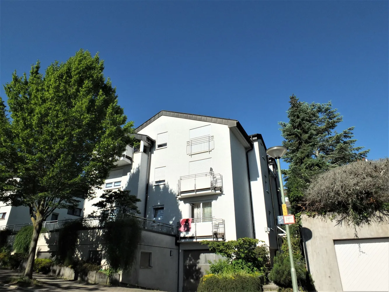 3 Zimmer Wohnung mit 80 m² in Pforzheim – Bild 2