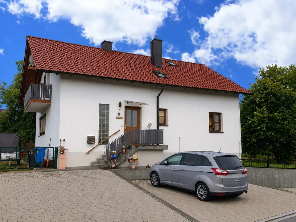 6 Zimmer Haus mit 130 m² in Cham – Bild 2
