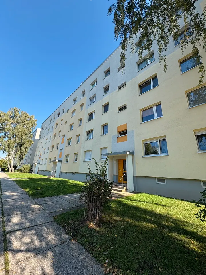 2 Zimmer Wohnung mit 34 m² in Gera – Bild 3