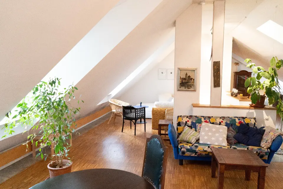 3 Zimmer Wohnung mit 112 m² in Ansbach – Bild 2