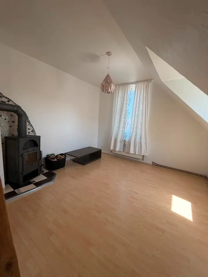 3 Zimmer Wohnung mit 90 m² in Einbeck – Bild 2