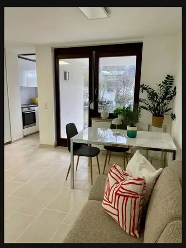2 Zimmer Wohnung mit 45 m² in Stuttgart – Bild 4