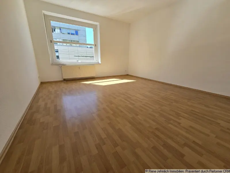 3 Zimmer Wohnung mit 117 m² in Limbach-Oberfrohna – Bild 2
