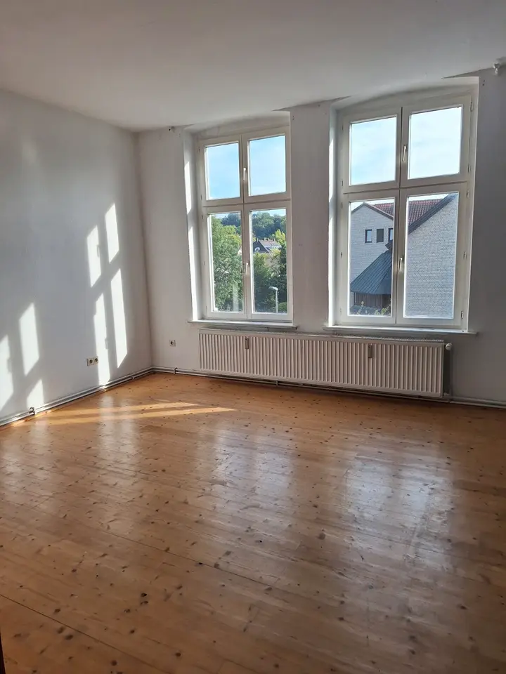 4 Zimmer Wohnung mit 78 m² in Detmold – Bild 1