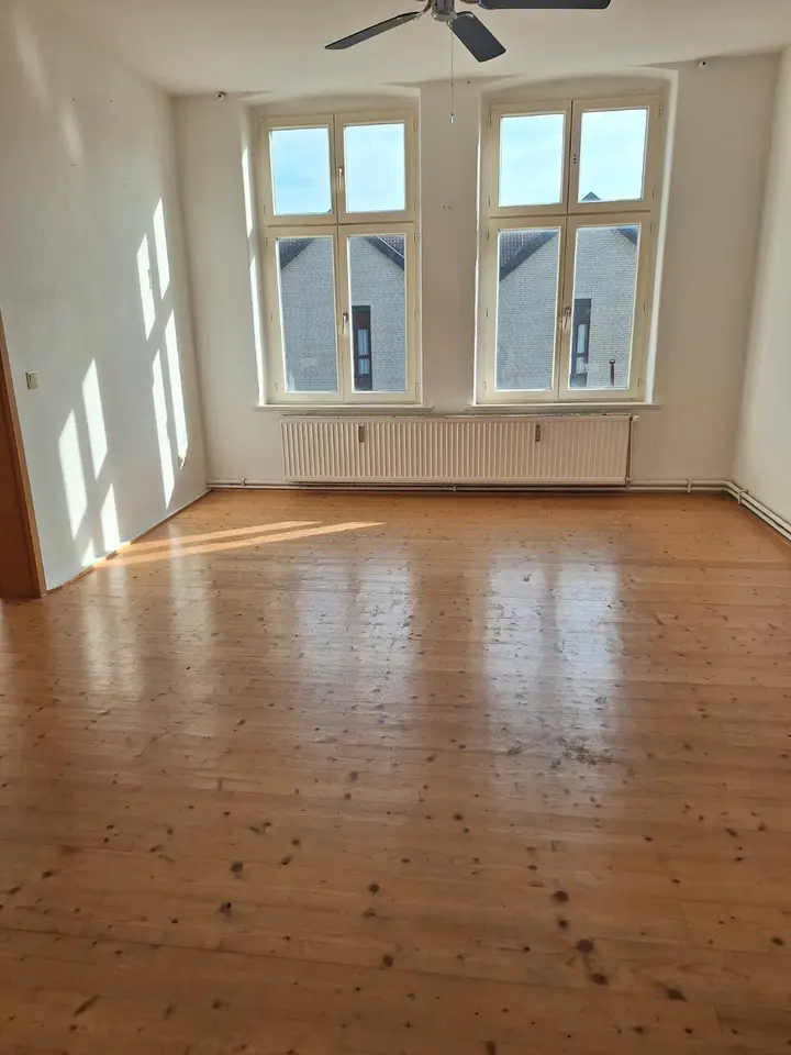 4 Zimmer Wohnung mit 78 m² in Detmold – Bild 2