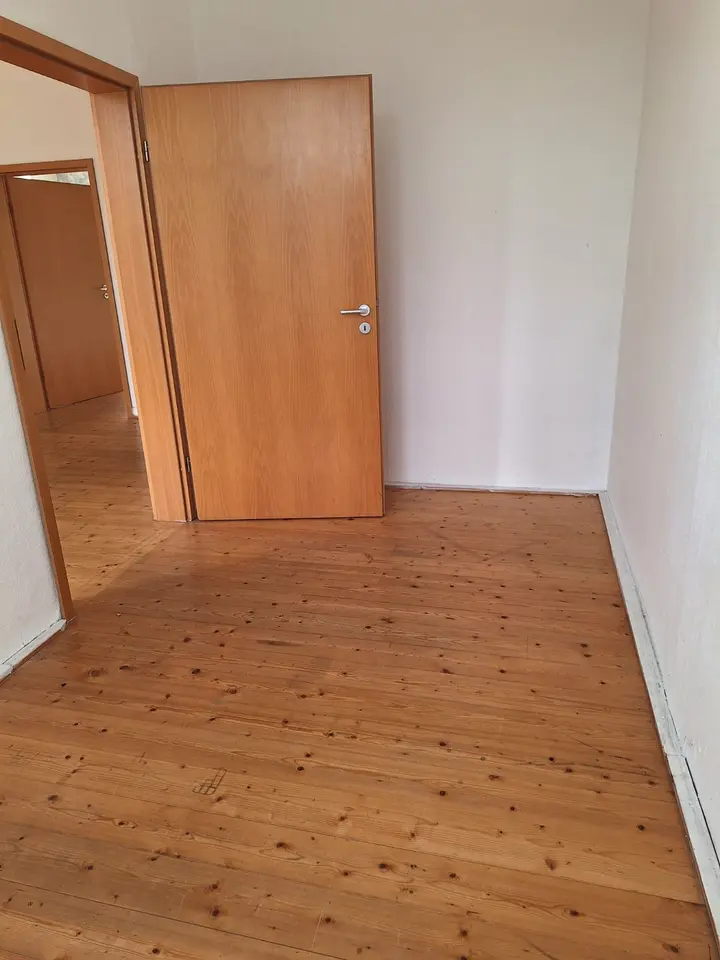 4 Zimmer Wohnung mit 78 m² in Detmold – Bild 4