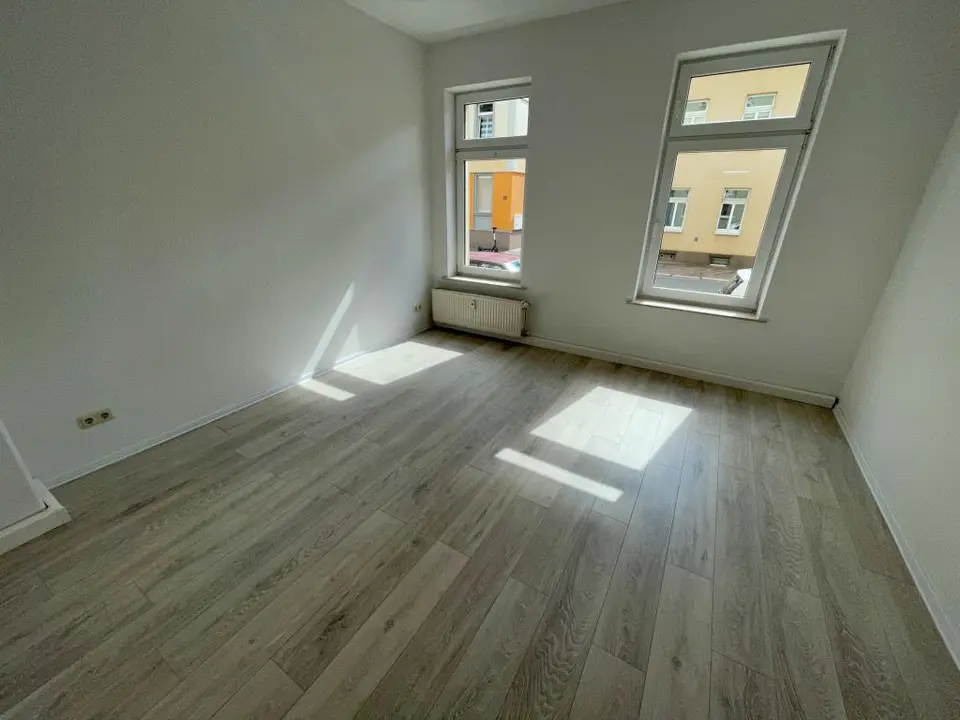 2 Zimmer Wohnung mit 65 m² in Gera – Bild 2