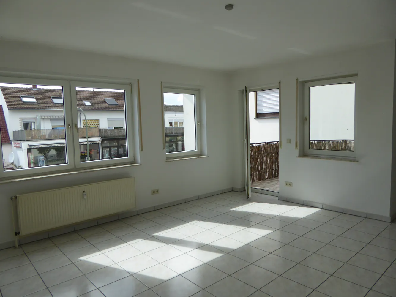 2 Zimmer Wohnung mit 64 m² in Ludwigshafen am Rhein – Bild 1