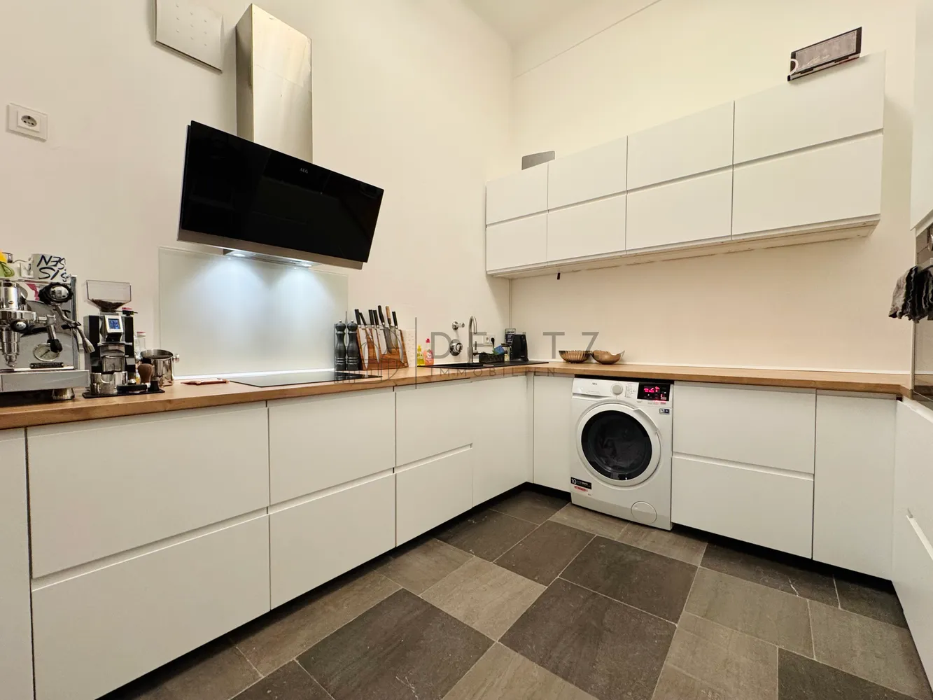 2 Zimmer Wohnung mit 110 m² in Aachen – Bild 7