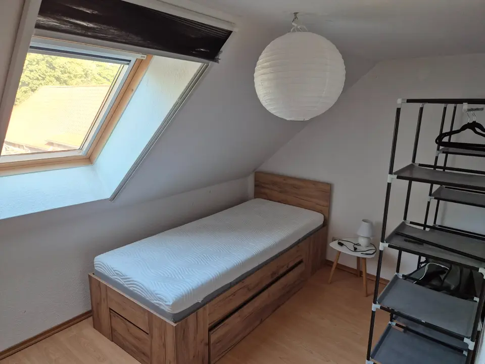 2 Zimmer Wohnung mit 42 m² in Eisenach – Bild 2