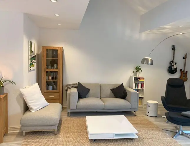 2 Zimmer Wohnung mit 90 m² in Bonn – Bild 2