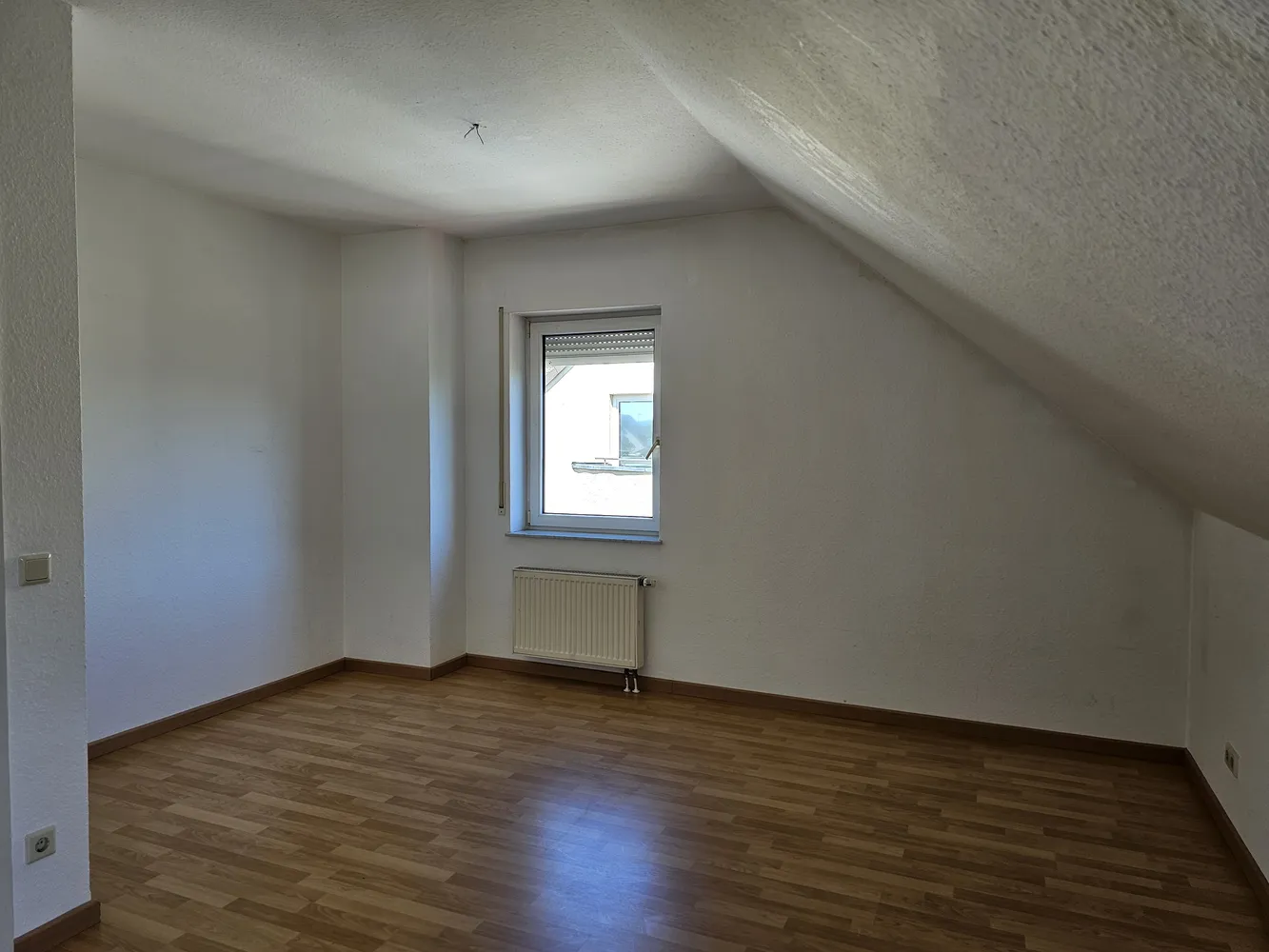 2 Zimmer Wohnung mit 58 m² in Neuwied – Bild 2