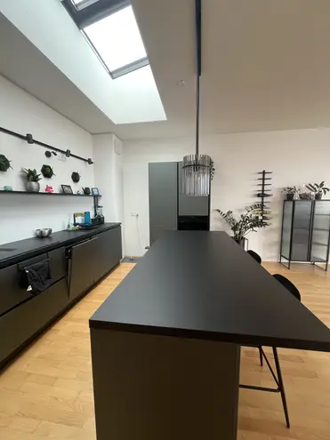 2 Zimmer Wohnung mit 115 m² in Karlsruhe – Bild 2