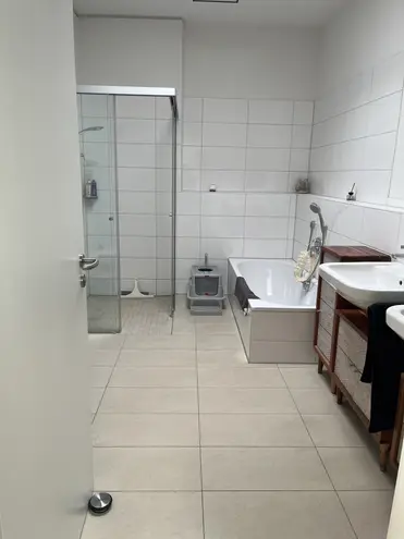 2 Zimmer Wohnung mit 115 m² in Karlsruhe – Bild 7