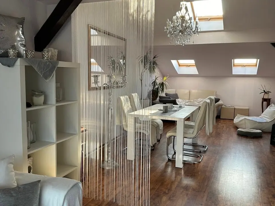 4 Zimmer Wohnung mit 152 m² in Frankfurt (Oder) – Bild 1