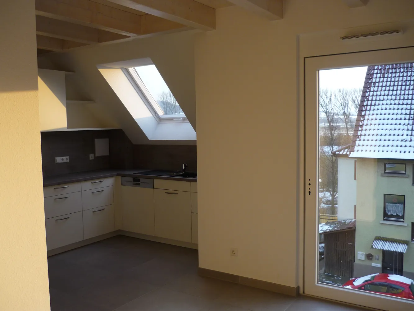 5 Zimmer Wohnung mit 123 m² in Tübingen – Bild 2