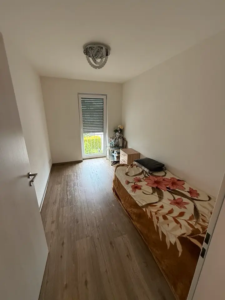 3 Zimmer Wohnung mit 82 m² in Wilhelmshaven – Bild 2