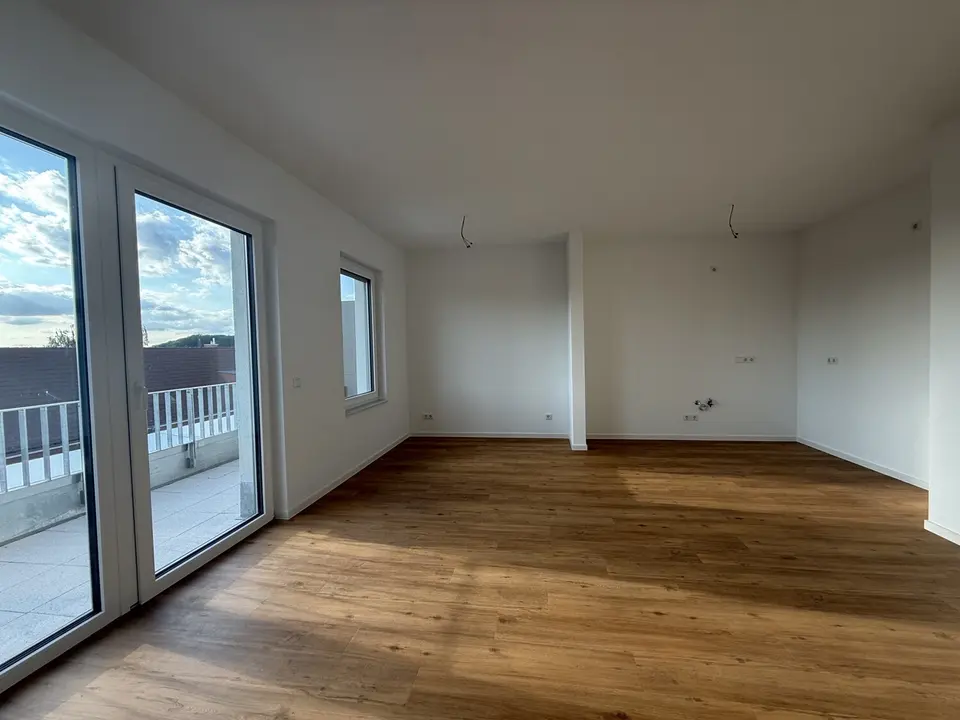3 Zimmer Wohnung mit 90 m² in Neubrandenburg – Bild 1