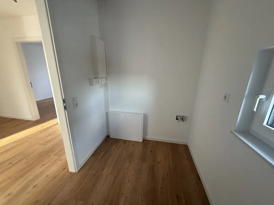 3 Zimmer Wohnung mit 90 m² in Neubrandenburg – Bild 3